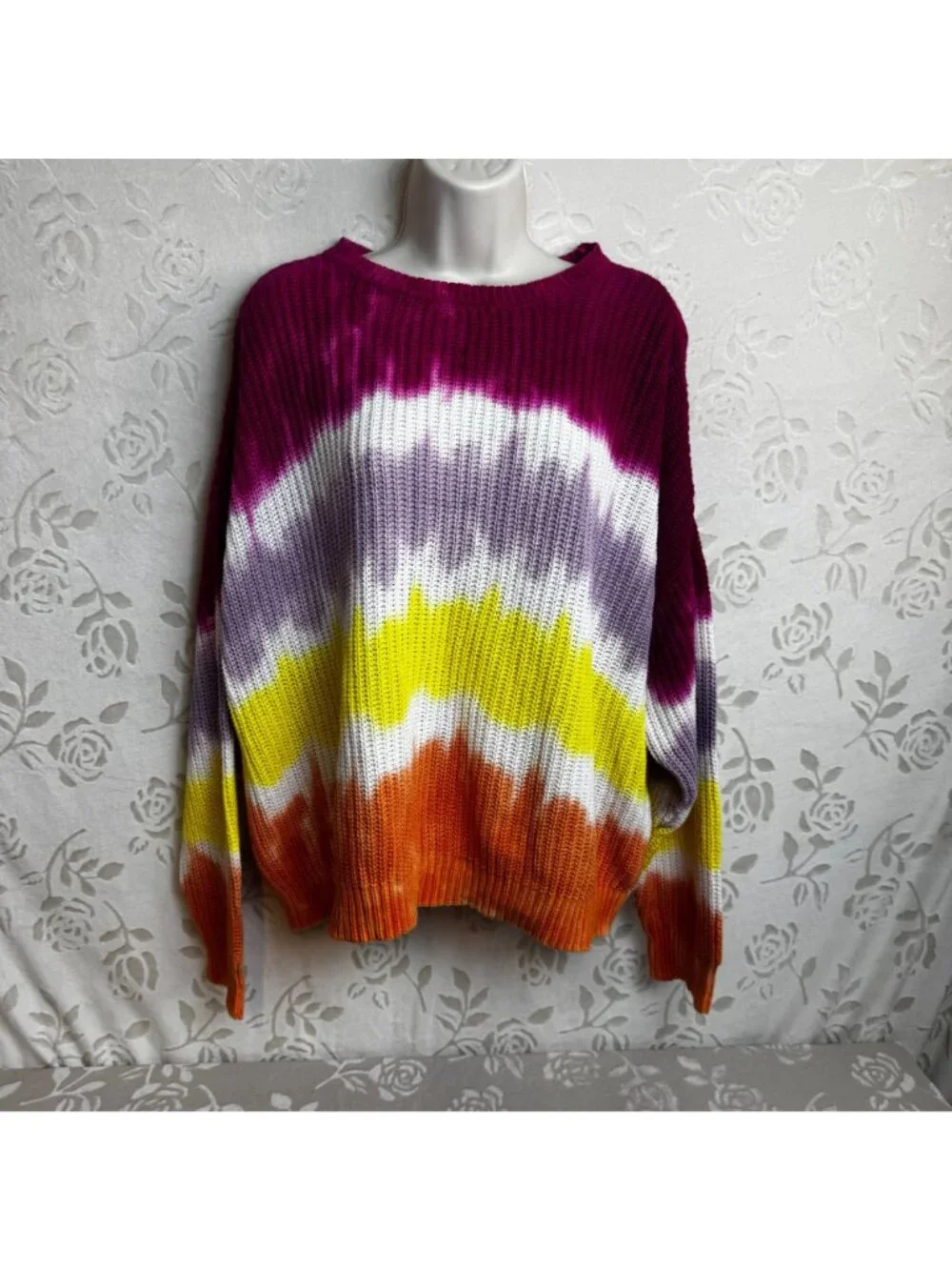 Wild Fable Multicolor Tie-Dye Ombre Sweater Oversized Cotton Blend Boho Whimsy L - Picture 2 of 6